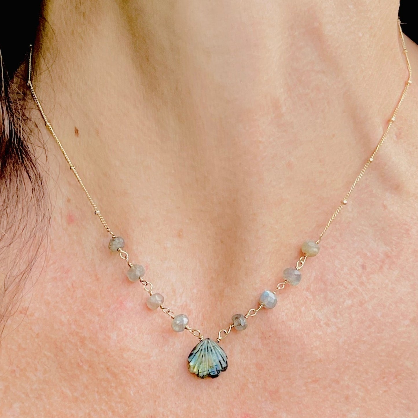 She Shell Gem Necklace - Labradorite